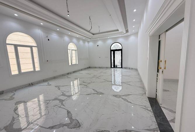 53668307 - صورة العقار 2