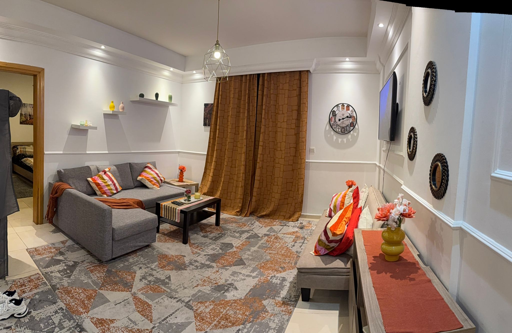 LUXURY UPGRADE 1BEDROOM FULLY FURNISHED 2 BALCONY thumbnail 13