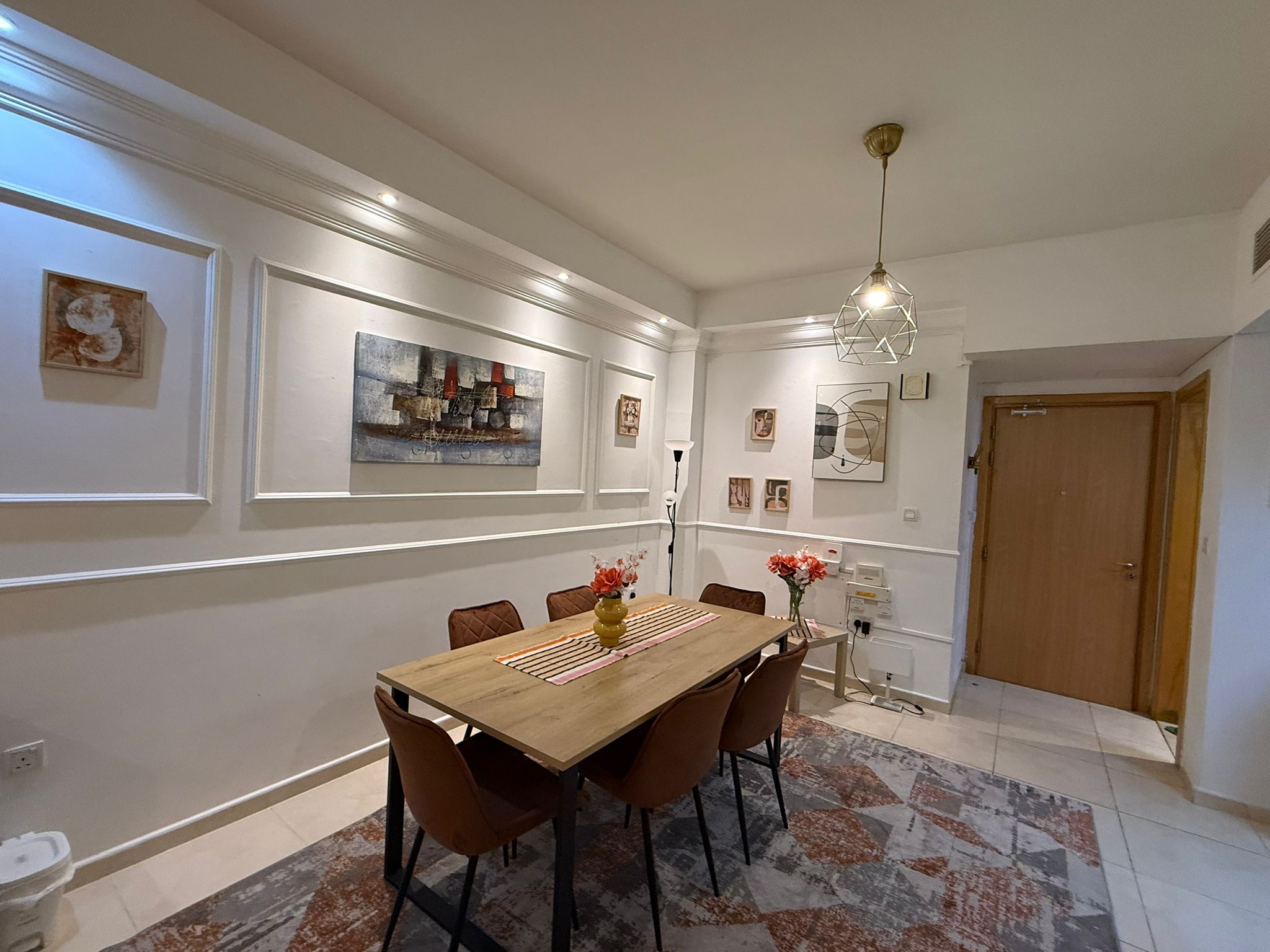 LUXURY UPGRADE 1BEDROOM FULLY FURNISHED 2 BALCONY thumbnail 15