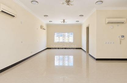 Villa - 3 - 2 for rent in Ain Khaled Villas - Ain Khaled - Doha