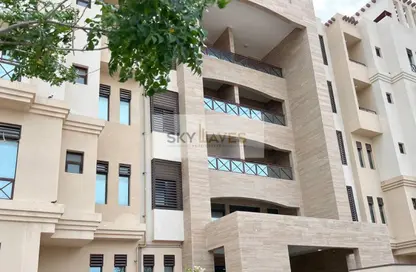 Apartment - 2 Bedrooms - 2 Bathrooms for rent in Fox Hills South - Fox Hills - Lusail