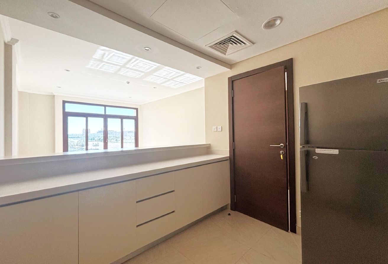 CHARMING 1BHK SEMI FURNISHED | POOL AND GYM ACCESS - apartment in Fox Hills