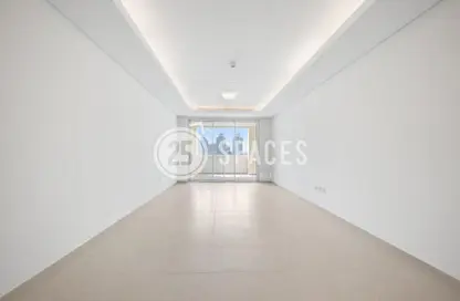Apartment - 2 Bedrooms - 4 Bathrooms for sale in Viva East - Viva Bahriyah - The Pearl Island - Doha