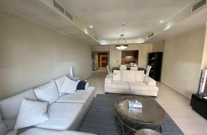Apartment - 1 Bedroom - 2 Bathrooms for sale in East Porto Drive - Porto Arabia - The Pearl Island - Doha