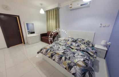 Villa - Studio - 1 Bathroom for rent in Al Markhiya Street - Al Markhiya - Doha