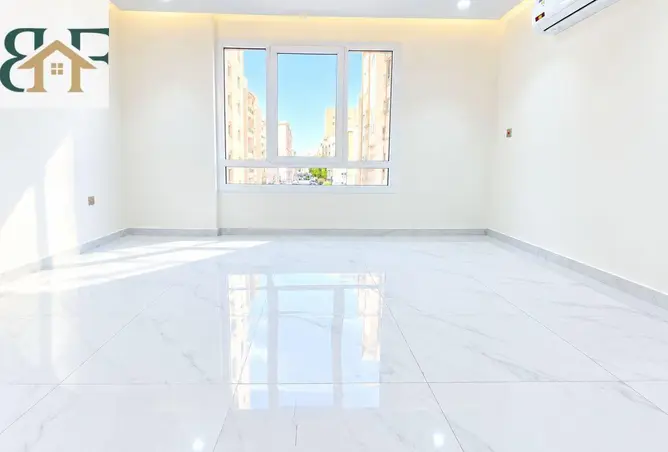 63188007 - Property Image 2