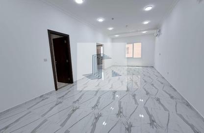 Apartment - 2 - 2 for rent in Madinat Khalifa Building 58 - Madinat Khalifa South - Madinat Khalifa - Doha