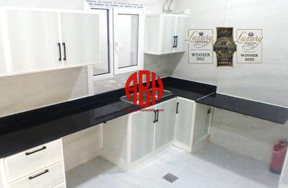 Apartment - 2 Bedrooms - 2 Bathrooms for rent in Al Numan Street - Al Aziziyah - Doha