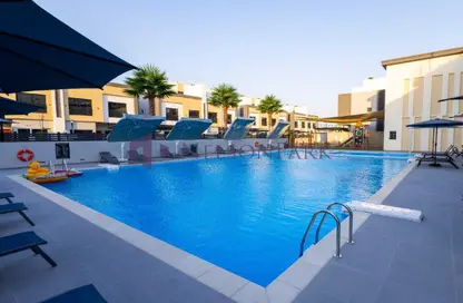 مجمع سكني - 5 غرف نوم - 6 حمامات للايجار في فلل النجمة - جنوب مويثر - منطقة مويثر - الدوحة