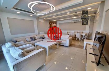 Apartment - 3 Bedrooms - 3 Bathrooms for rent in CAP165 - Al Erkyah City - Lusail