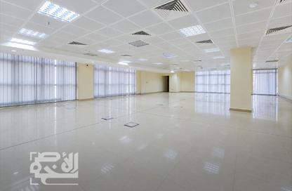 Whole Building - Studio - 3 for rent in Najma Street - Najma - Doha