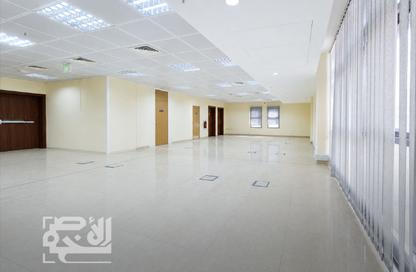 Whole Building - Studio - 3 for rent in Najma Street - Najma - Doha