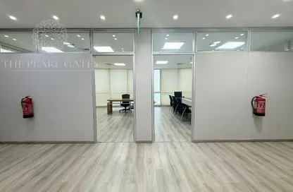 Office Space - Studio - 2 Bathrooms for rent in West Bay Tower - West Bay - West Bay - Doha