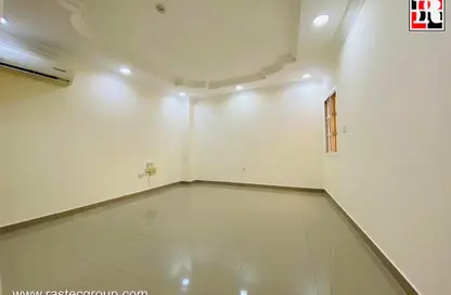 Apartment - 1 Bedroom - 2 Bathrooms for rent in Fereej Bin Mahmoud North - Fereej Bin Mahmoud - Doha