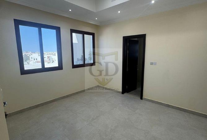 1025076 - Property Image 2