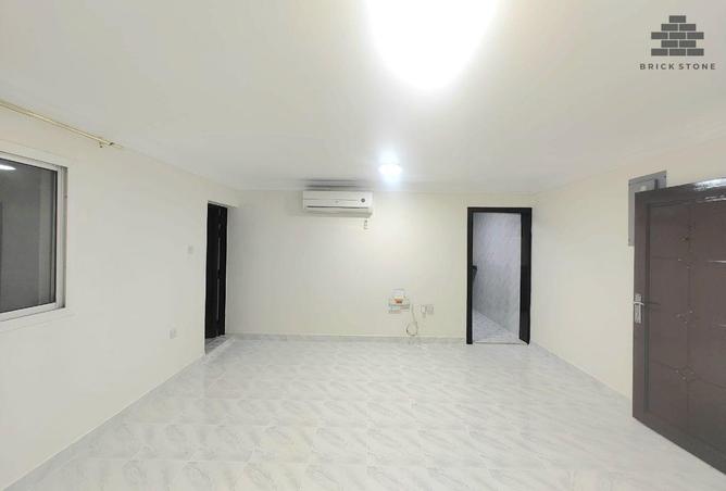 57252945 - صورة العقار 2