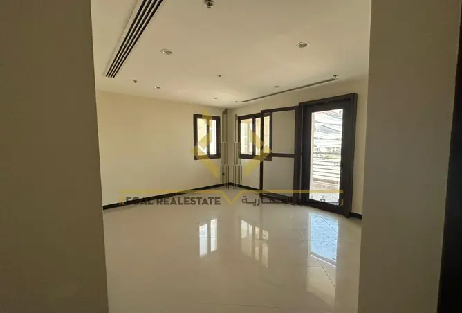 63810036 - Property Image 2