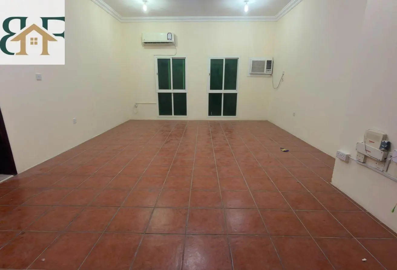 63307518 - Property Main Image