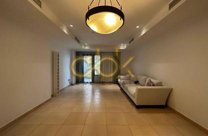 Apartment - 1 Bedroom - 2 Bathrooms for sale in East Porto Drive - Porto Arabia - The Pearl Island - Doha