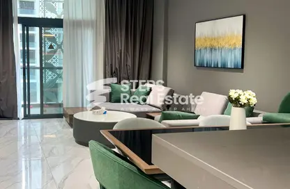 Apartment - 1 Bedroom - 2 Bathrooms for sale in Boulevard View - Yasmeen City - Lusail