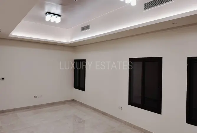 63864848 - Property Image 2
