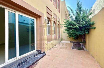 مجمع سكني - 4 غرف نوم - 5 حمامات للايجار في شارع  بو هامو - أبو هامور - الدوحة
