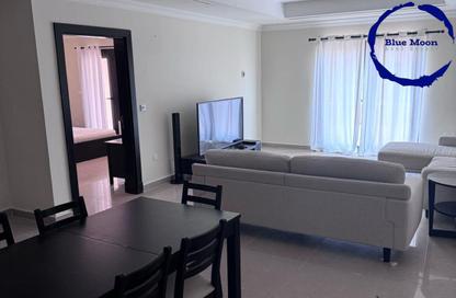 Apartment - 1 Bedroom - 2 Bathrooms for rent in West Porto Drive - Porto Arabia - The Pearl Island - Doha