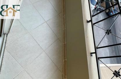 Apartment - 3 Bedrooms - 2 Bathrooms for rent in Muntazah 7 - Al Muntazah - Doha