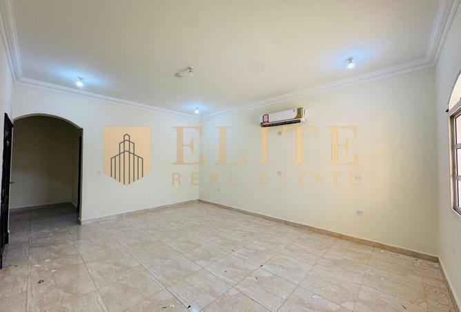 52683297 - Property Image 3