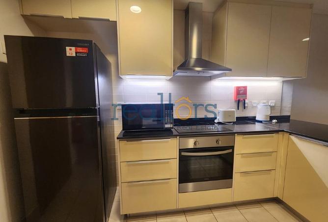 54640502 - Property Image 2