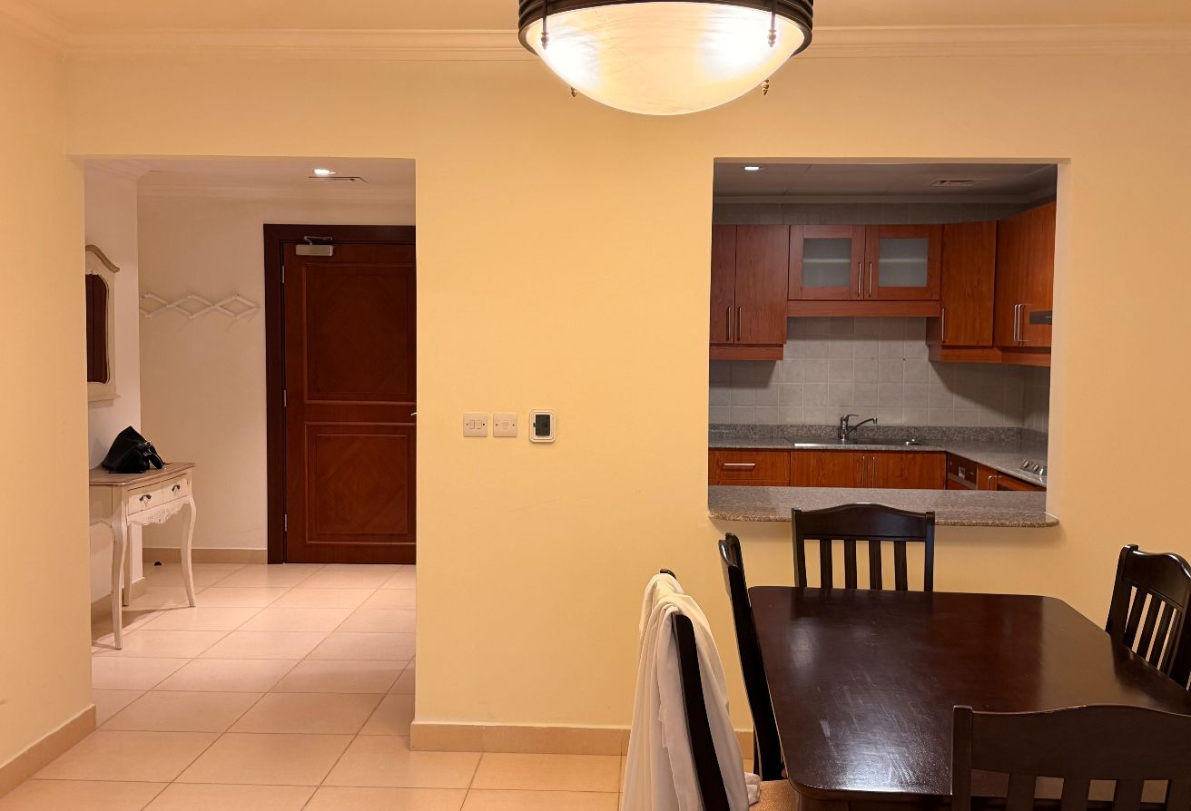 Spacious 1 BHK Fully Furnished Apartment for Rent thumbnail 3
