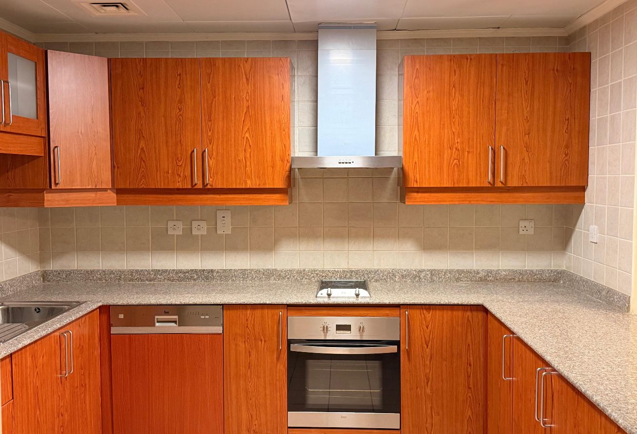 Spacious 1 BHK Fully Furnished Apartment for Rent thumbnail 5
