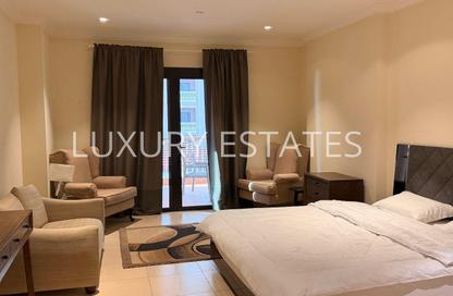 Apartment - 1 Bedroom - 2 Bathrooms for rent in Porto Arabia - The Pearl Island - Doha