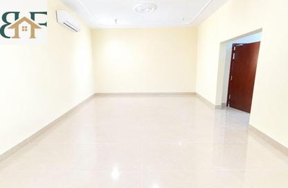 Apartment - 3 - 2 for rent in Umm Ghwailina Comm - Umm Ghuwalina - Umm Ghuwailina - Doha Apartment - 3 - 2 for rent in Umm Ghwailina Comm - Umm Ghuwalina - Umm Ghuwailina - Doha