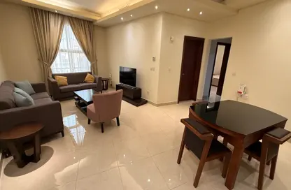 Apartment - 2 Bedrooms - 2 Bathrooms for rent in Al Sadd Road - Al Sadd - Doha