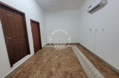 Villa - Studio - 1 Bathroom for rent in Umm Al Seneem Street - Ain Khaled - Doha Villa - Studio - 1 Bathroom for rent in Umm Al Seneem Street - Ain Khaled - Doha