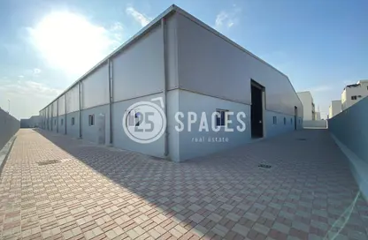 Warehouse - Studio - 1 Bathroom for rent in East Industrial Street - Birkat Al Awamer - Al Wakra