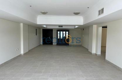 Apartment - 3 Bedrooms - 3 Bathrooms for rent in Najma Street - Najma - Doha