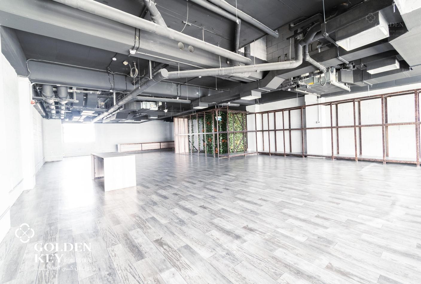 High Traffic | Commercial Shop | +9 Months Grace