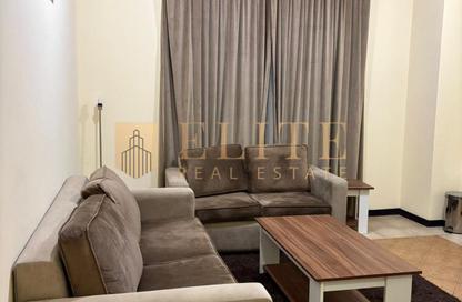 Apartment - 2 Bedrooms - 3 Bathrooms for rent in Musheireb Tower - Musheireb - Musheireb - Doha