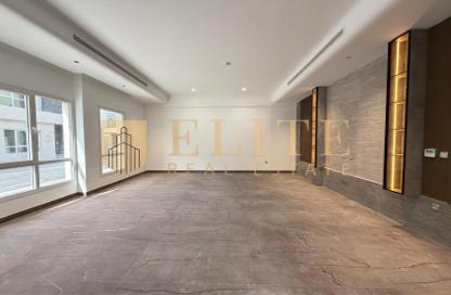 Villa - 7 Bedrooms - 7+ Bathrooms for rent in Al Kheesa - Al Kheesa - Umm Salal Mohammed