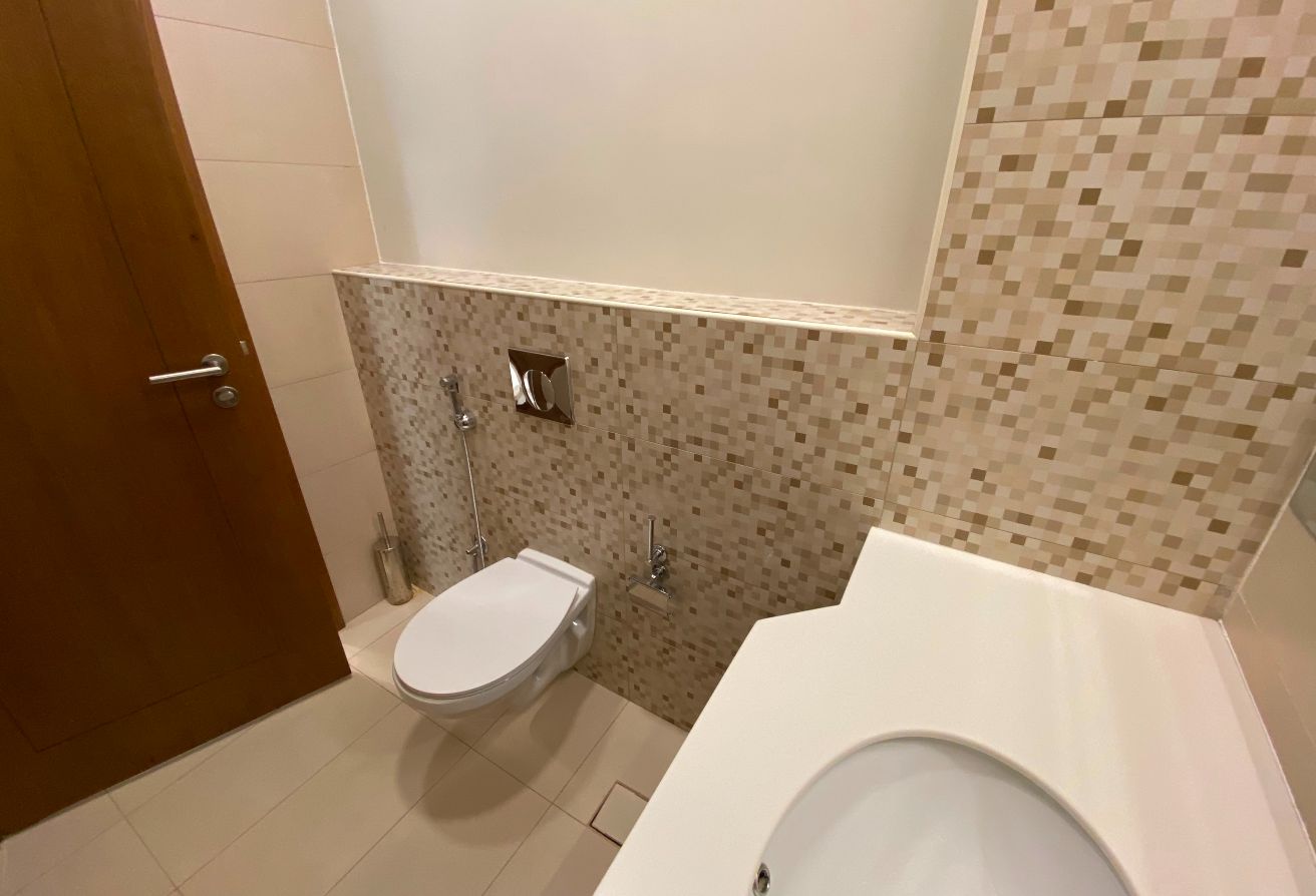 1 BHK with City View & Balcony thumbnail 14