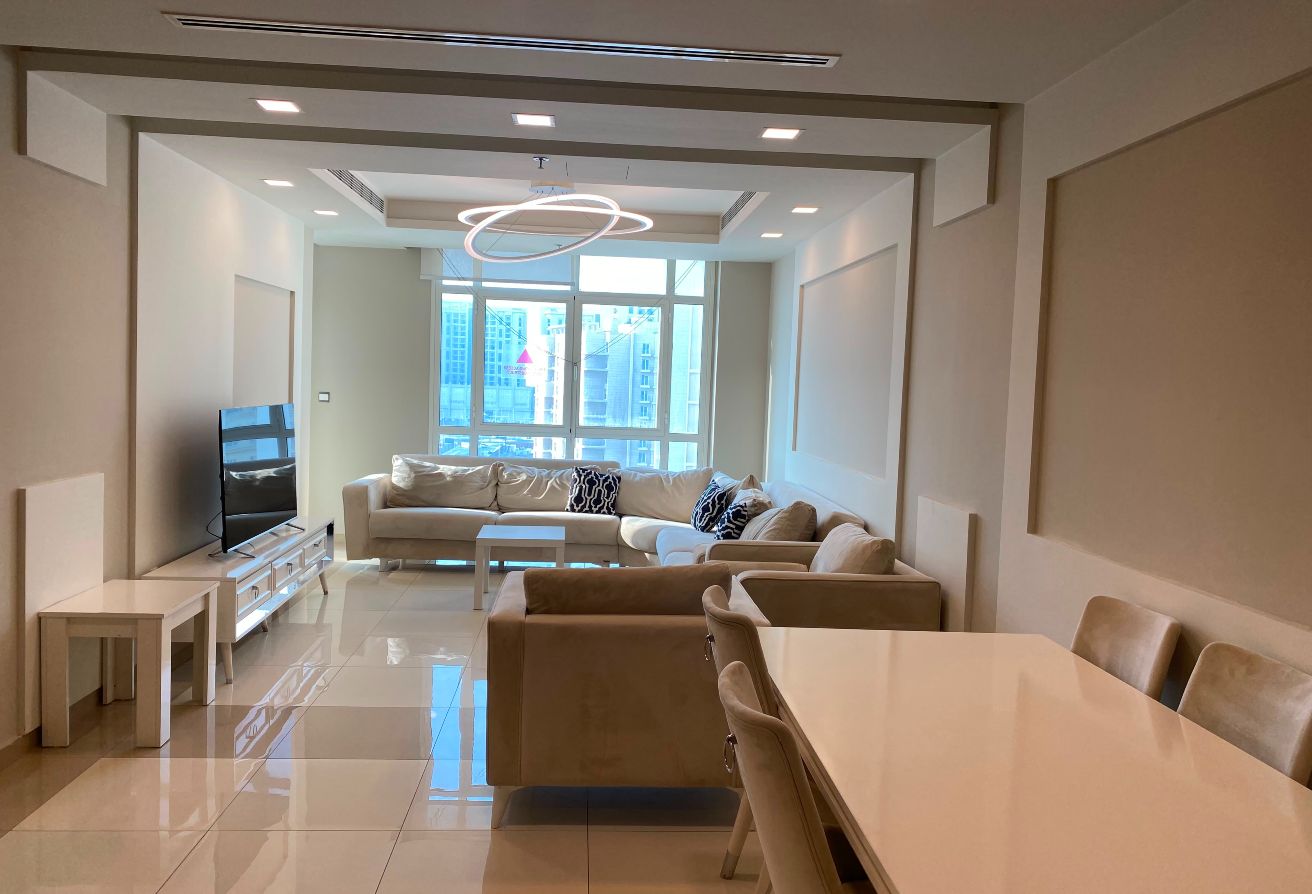 1 BHK with City View & Balcony thumbnail 6