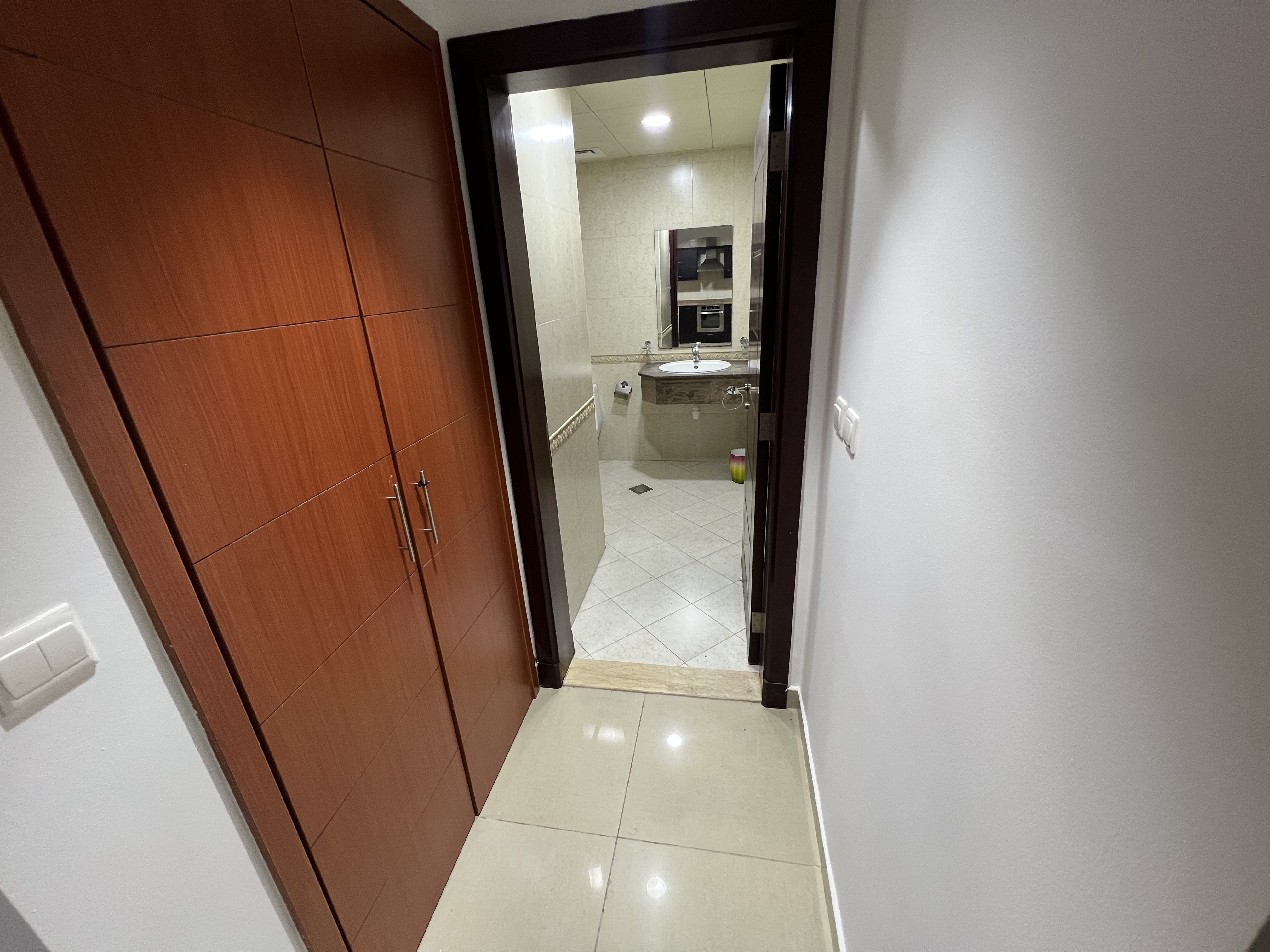 SPACIOUS STUDIO FULLY FURNISHED 5250 ONLY HOT DEAL thumbnail 14