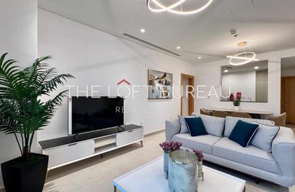 Apartment - 2 Bedrooms - 4 Bathrooms for rent in Floresta Gardens - Floresta Gardens - The Pearl Island - Doha
