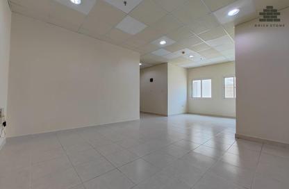 Apartment - 2 Bedrooms - 2 Bathrooms for rent in Al Sadd Road - Al Sadd - Doha
