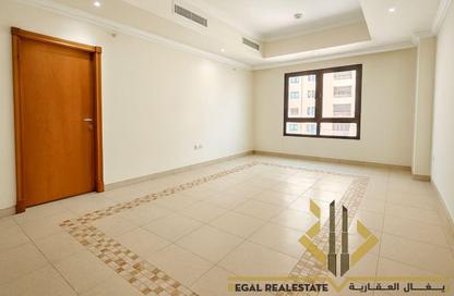 Apartment - 1 - 2 for rent in West Porto Drive - Porto Arabia - The Pearl Island - Doha Apartment - 1 - 2 for rent in West Porto Drive - Porto Arabia - The Pearl Island - Doha