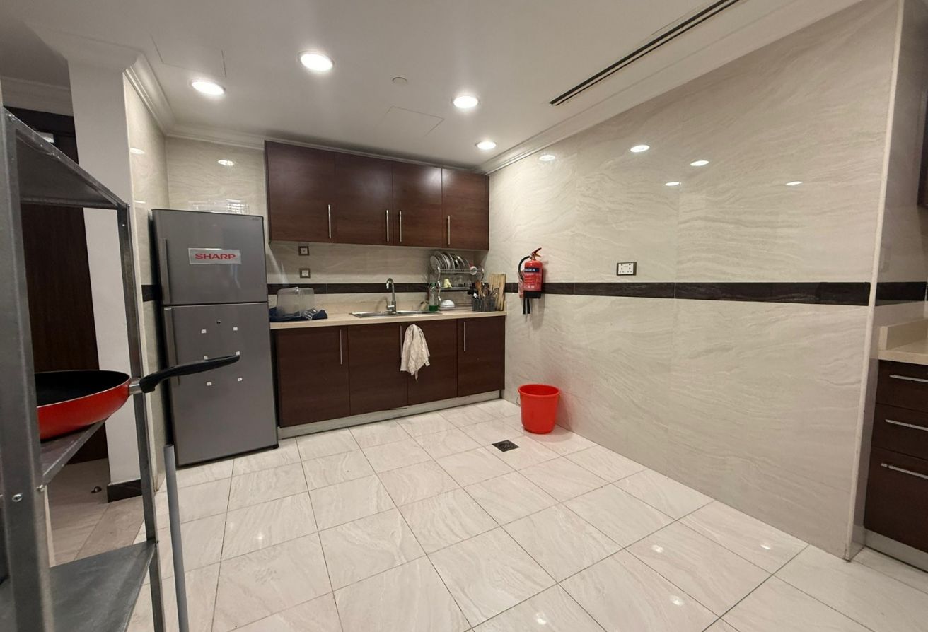 Luxury 2BR | Full Sea View | Fully Furnished | Por thumbnail 9