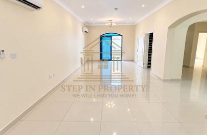 Compound - 5 - 3 for rent in Najma Street - Najma - Doha