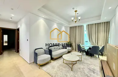 Apartment - 2 Bedrooms - 2 Bathrooms for sale in Marina Residences 195 - Marina District - Lusail